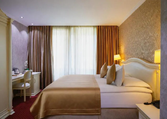 Grand Hotel & Spa Tirana
